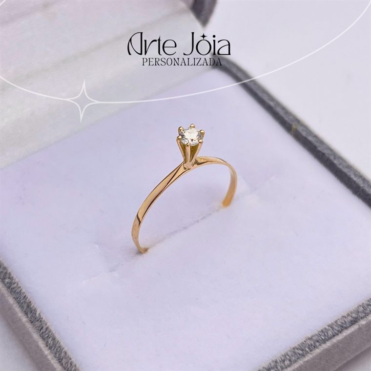 Anel solitário de ouro personalizado Arte Jóia